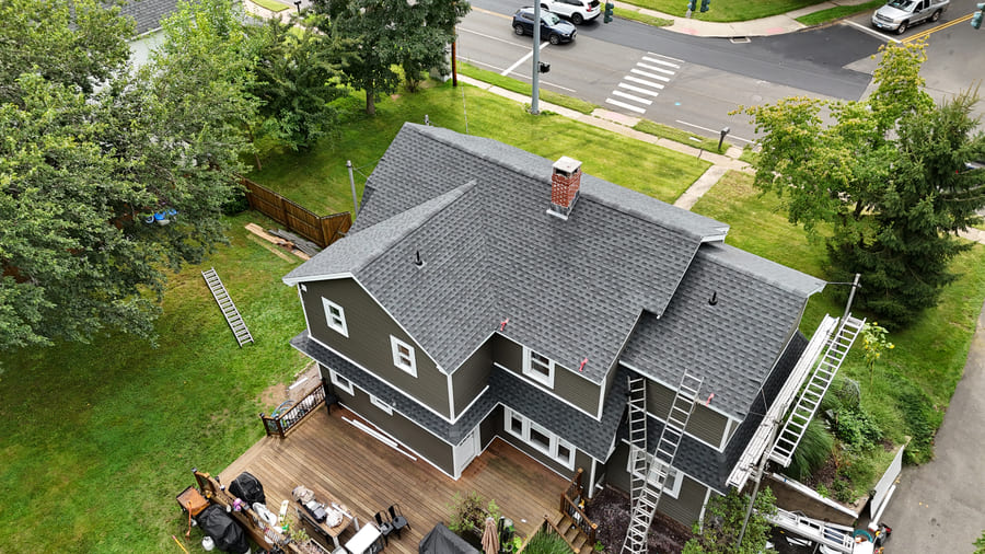 GAF Timberline HDZ architectural shingle roof & new siding — Wallingford, CT
