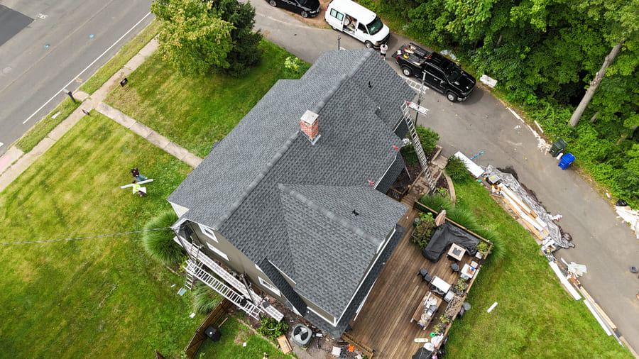 GAF Timberline HDZ architectural shingle roof & new siding — Wallingford, CT