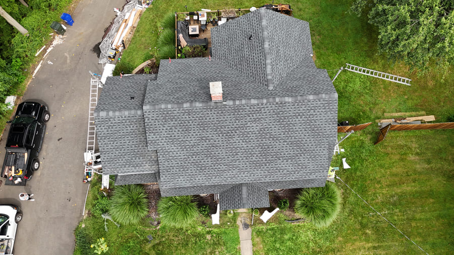 GAF Timberline HDZ architectural shingle roof & new siding — Wallingford, CT
