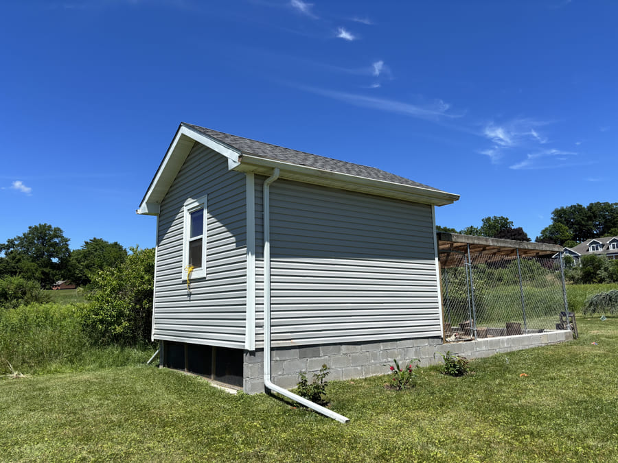 Custom-built chicken coop & run — Wallingford, CT