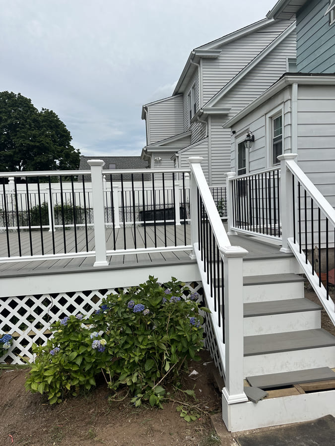 Composite deck installation — West Haven, CT