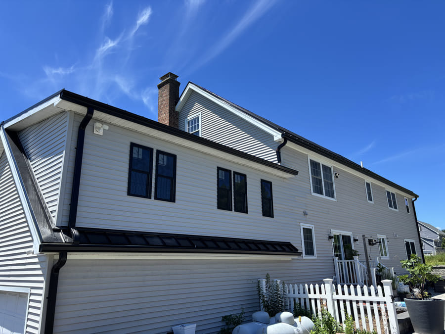 Standing seam metal roof replacement — Wallingford, CT